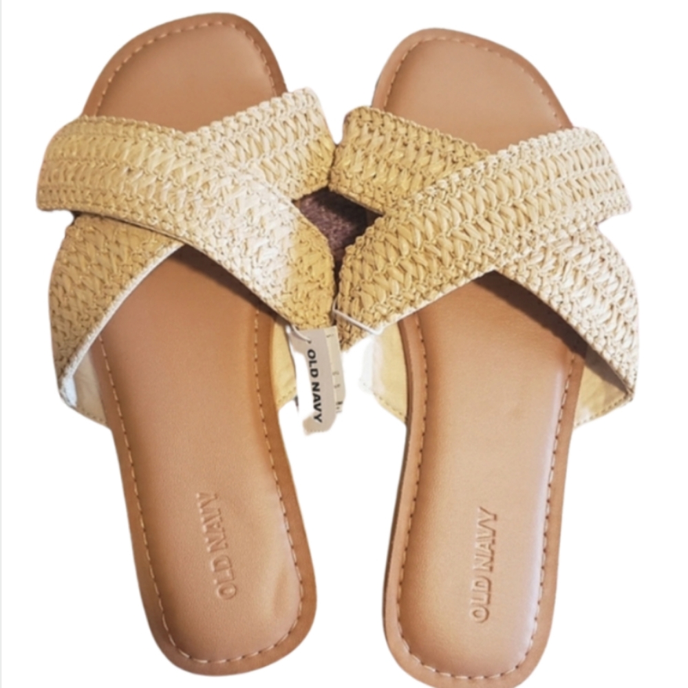 Old Navy Tan Woven Straw Crisscross Sandal Flipflop Size 8
